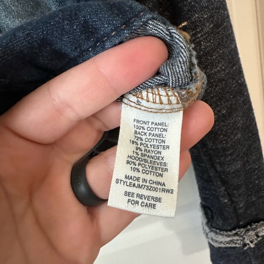 MUDD Denim Jacket Womens M Trucker Sweater Sleeves Hoodie Dark Wash Distressed - Picture 5 of 10